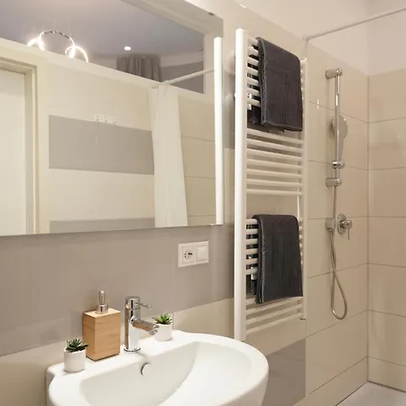 Homebase 3bedrs 2baths Jewish Quarter Apartamento