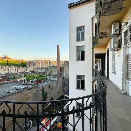 Homebase 3bedrs 2baths Jewish Quarter * Budapeşte